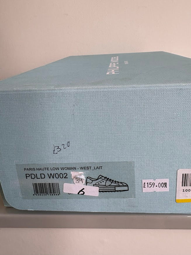 Retail tag showing style and size — Philippe Model PDLD W002 Paris Haute Low Woman Sneakers – Lait/Ecru - UK 6.