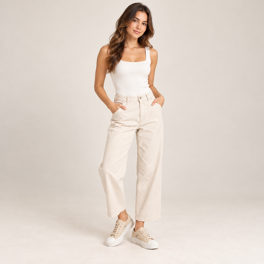 Philippe Model PDLD W002 Paris Haute Low Woman Sneakers – Lait/Ecru - UK 6 shown on a model.