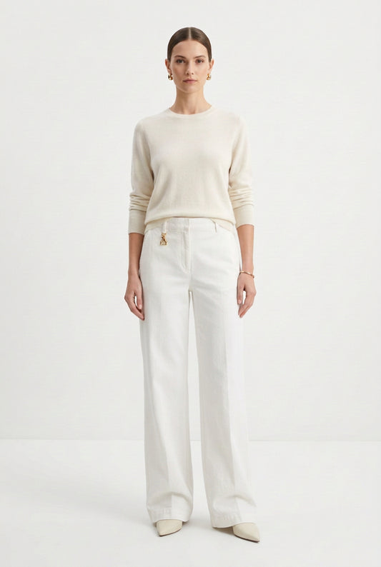 Patrizia Pepe White Full-Length Wide-Leg Trousers – IT 44 shown on a model.