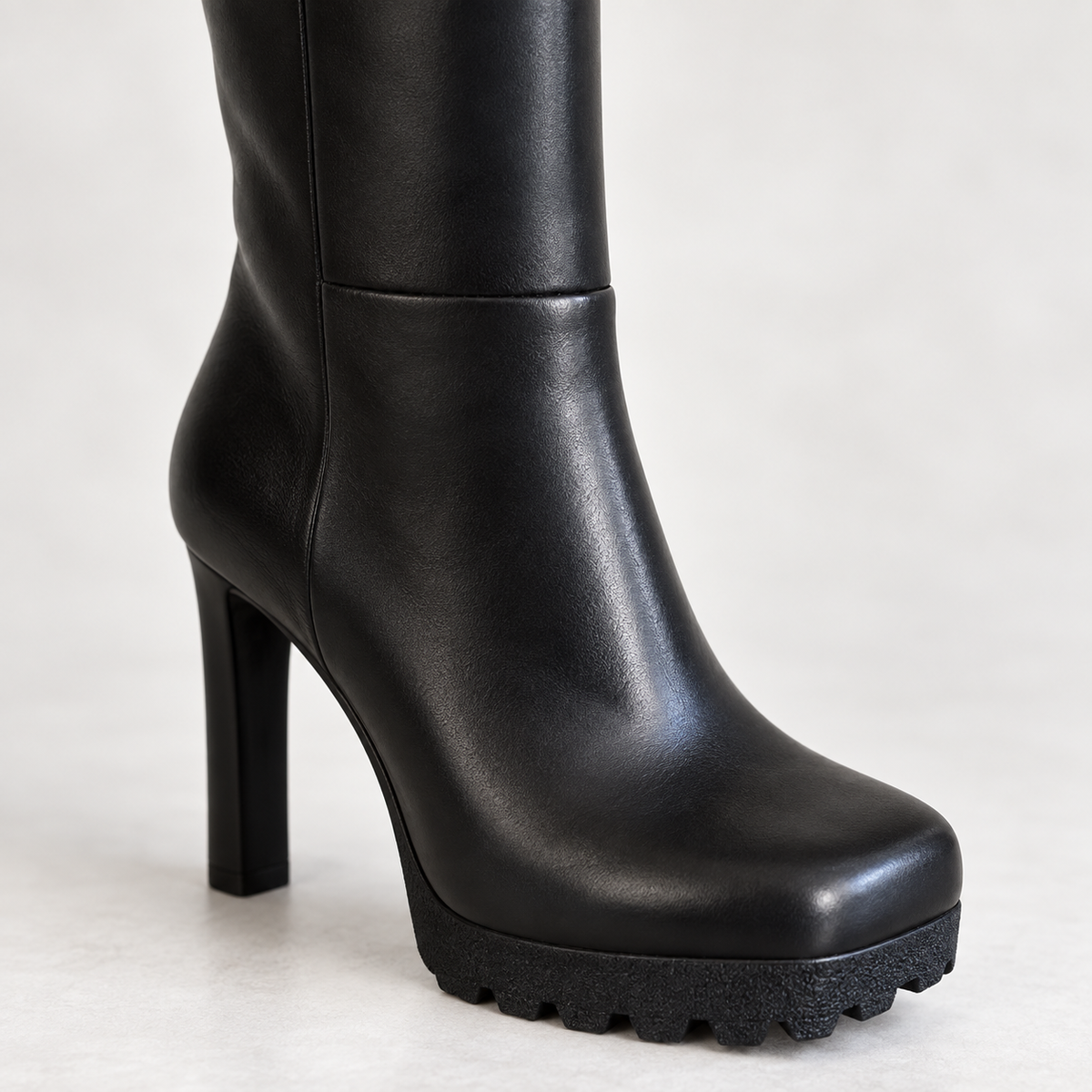 Off-White Black Platform Knee-High Boots – EU 38 – product image 4