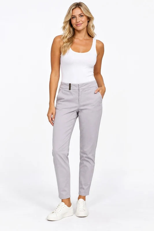 Peserico Blue Tailored Trousers – IT 40 shown on a model.