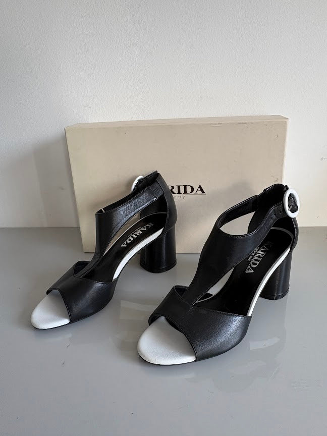 Karida Black & White Nappa Heeled Sandals – EU 36