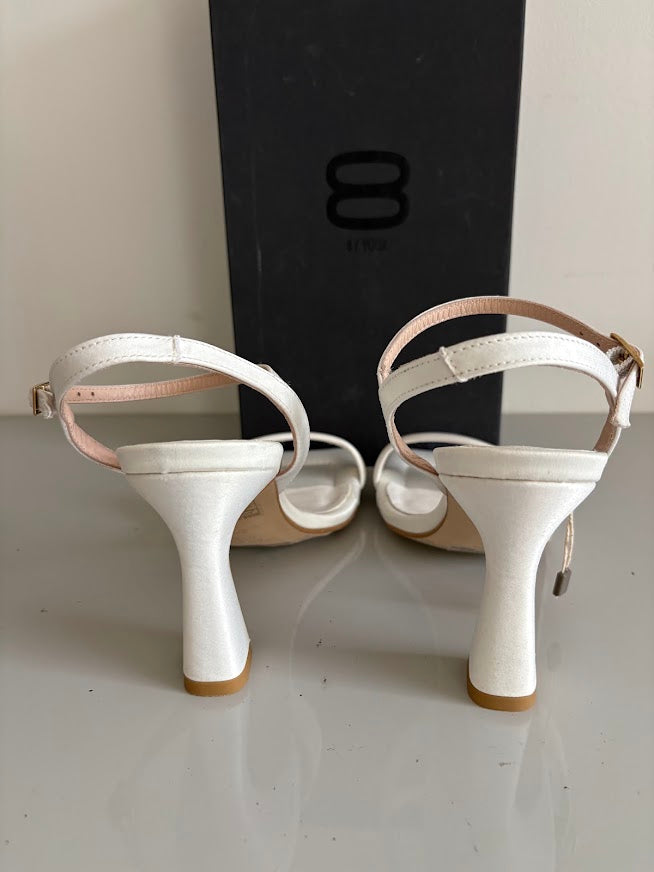8 by YOOX Bianco Ottico Square-Toe Heeled Sandals – EU 38