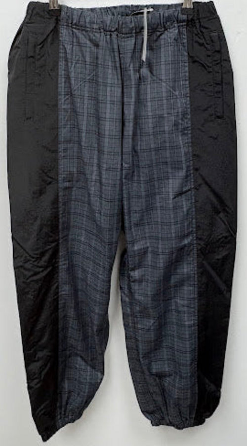 Front view — XLARGE Black/Grey Check Truck Pants – M.