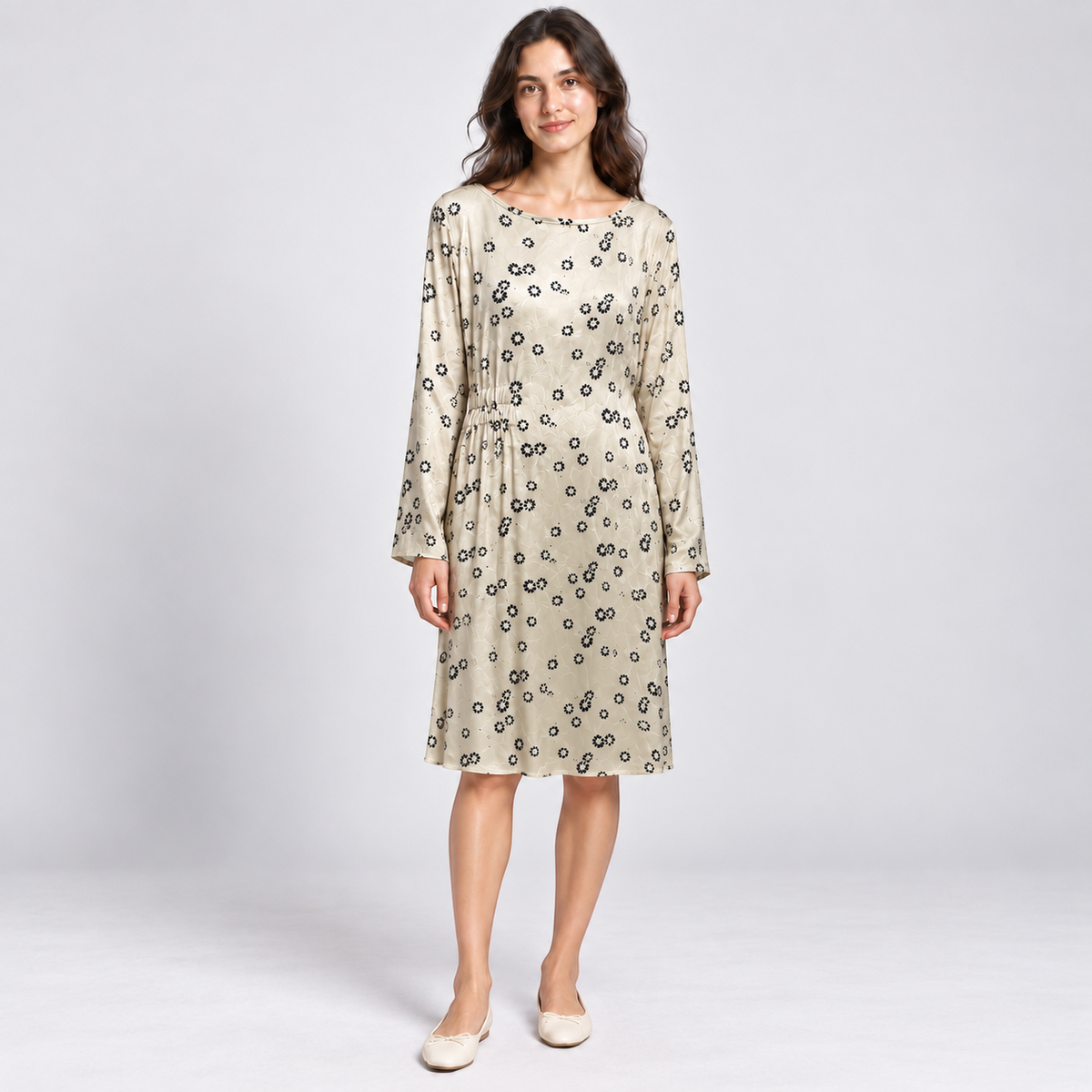Is Coming Ivory Abstract-Print Midi Dress – M — photograph 1