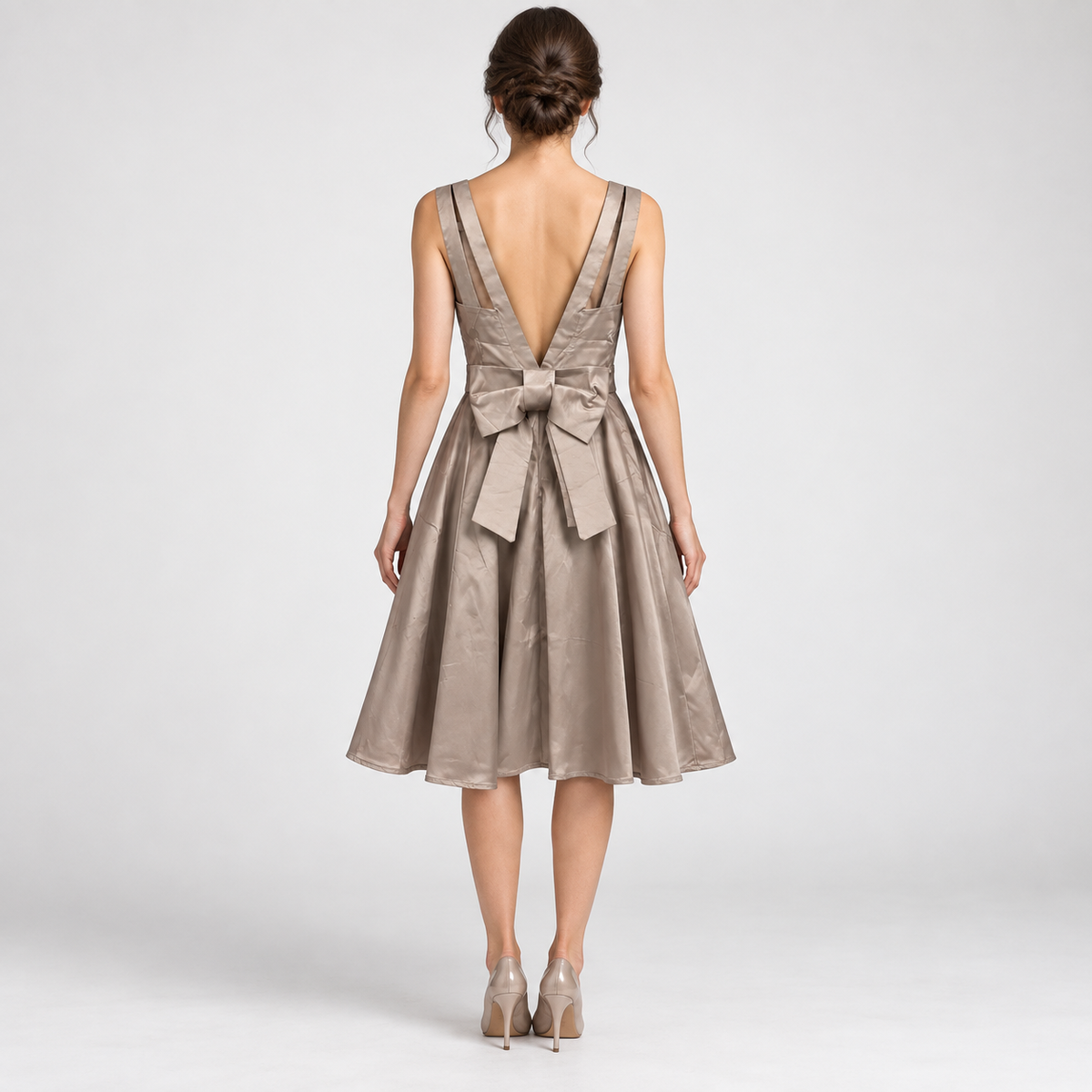 Biancoghiaccio Silvery Gold Bow-Back Fit-and-Flare Dress IT 40 — photograph 2