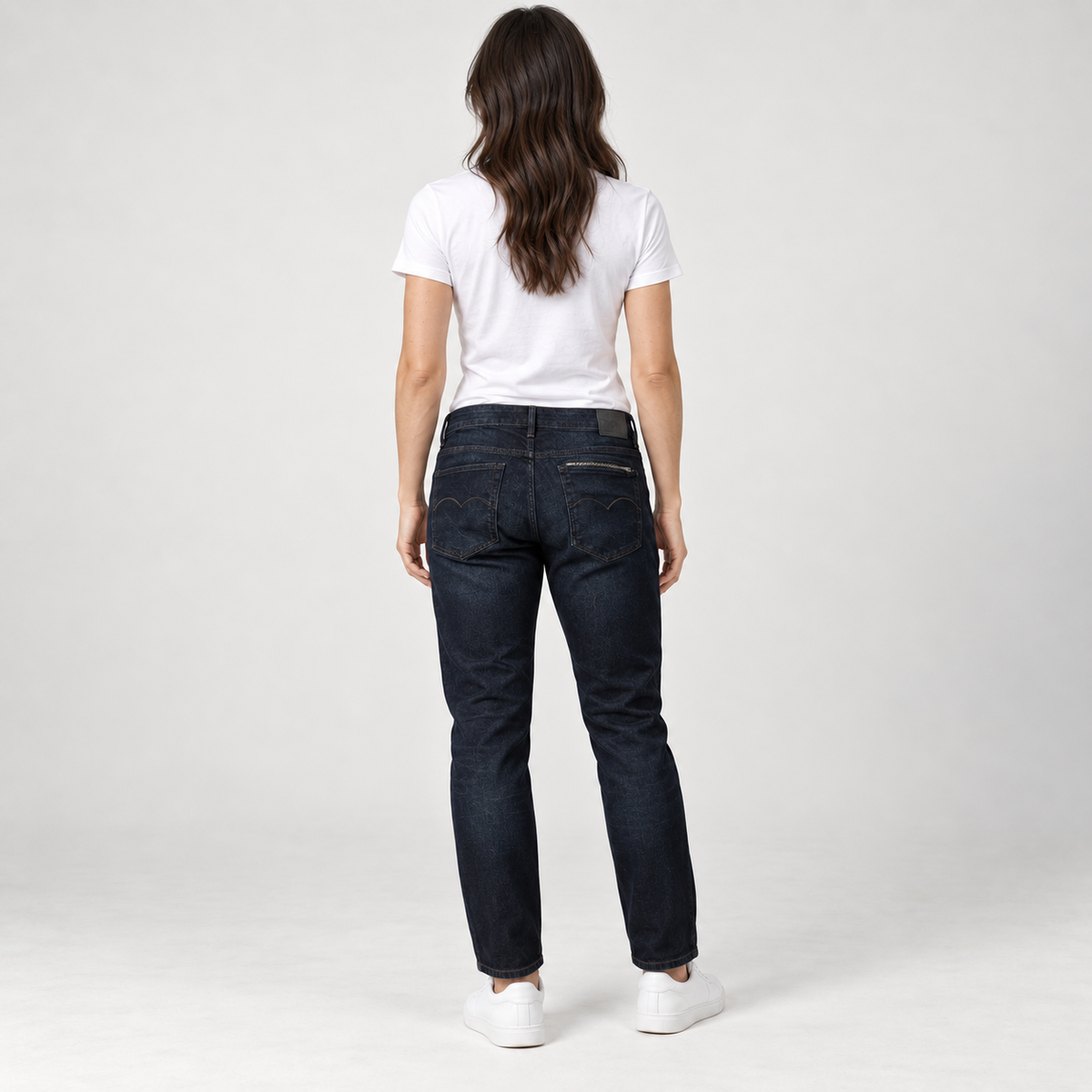 G-Star RAW Dark Aged Attacc Low Boyfriend Jeans – W30 L32